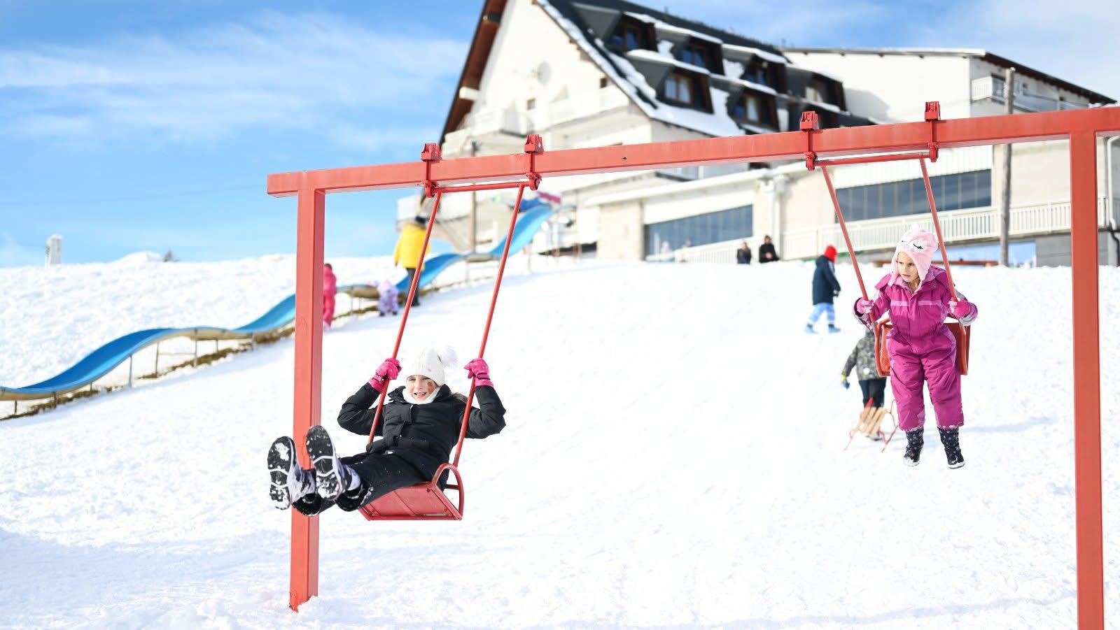 <span style="color: rgb(41, 105, 176);">Prvi&nbsp;<strong>i</strong> jedini<br><strong><em>all inclusive&nbsp;</em></strong><em><br></em>centar u BiH</span></p>