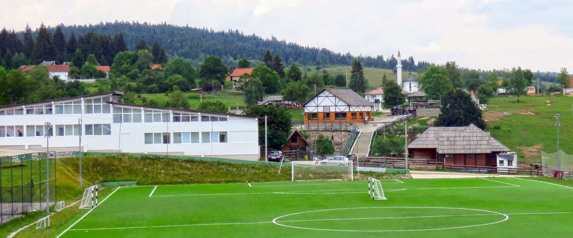 Depadans<strong><br />hotela</strong> <br />