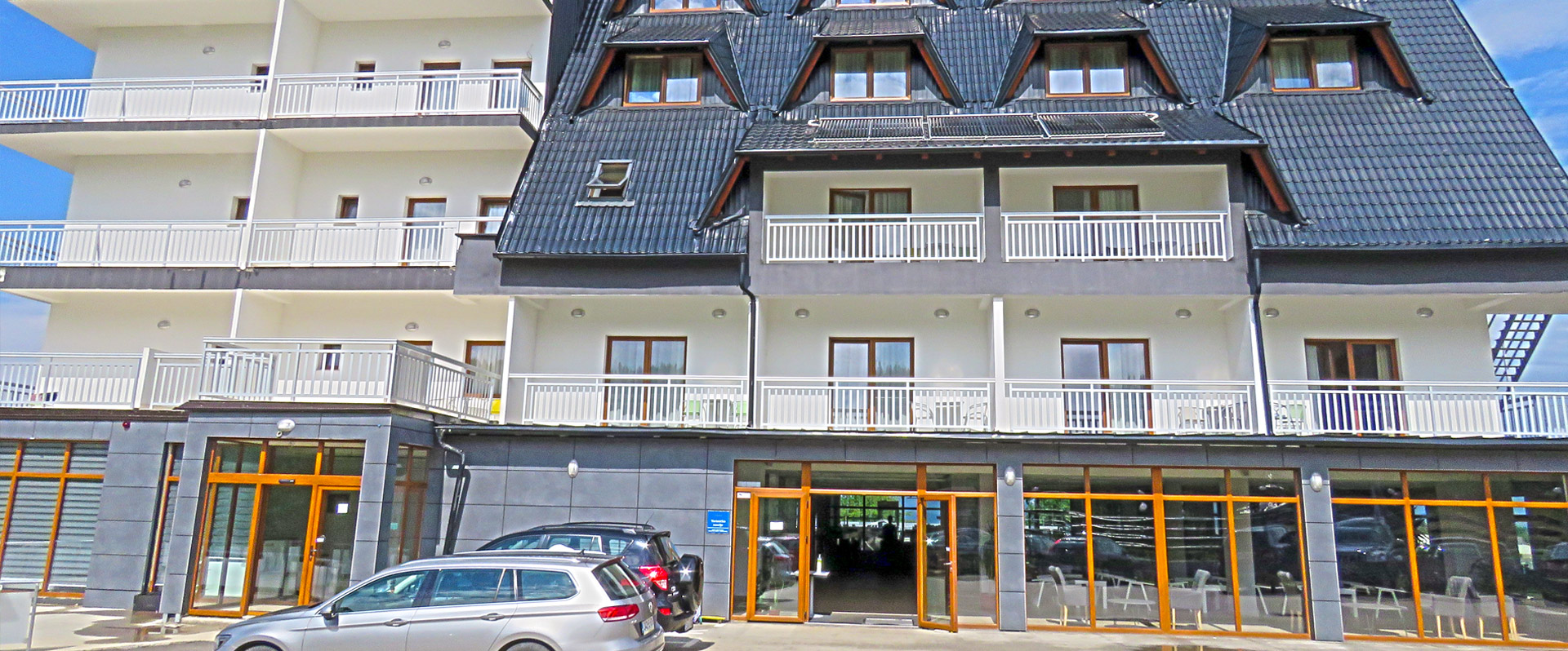 HOTEL<strong><br />Central</strong> <br />